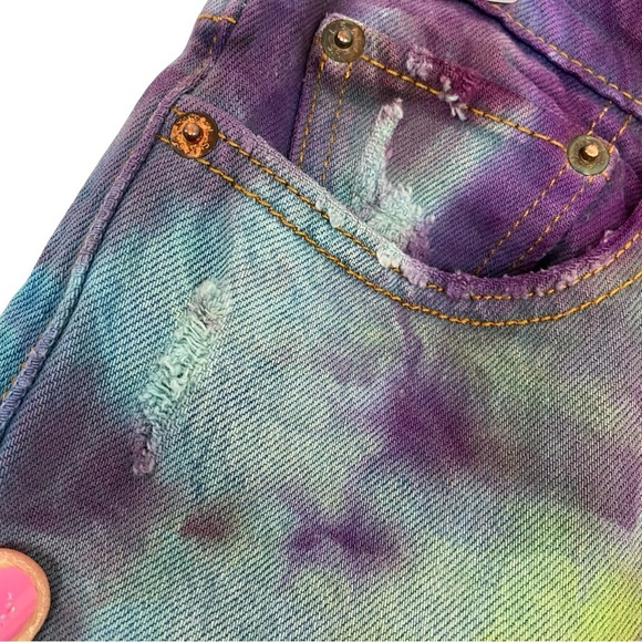 Levis Tie Dye Jeans Waist 26 Womens Size 2 XS Handmade Tie Dye Painted Purple - Picture 3 of 16